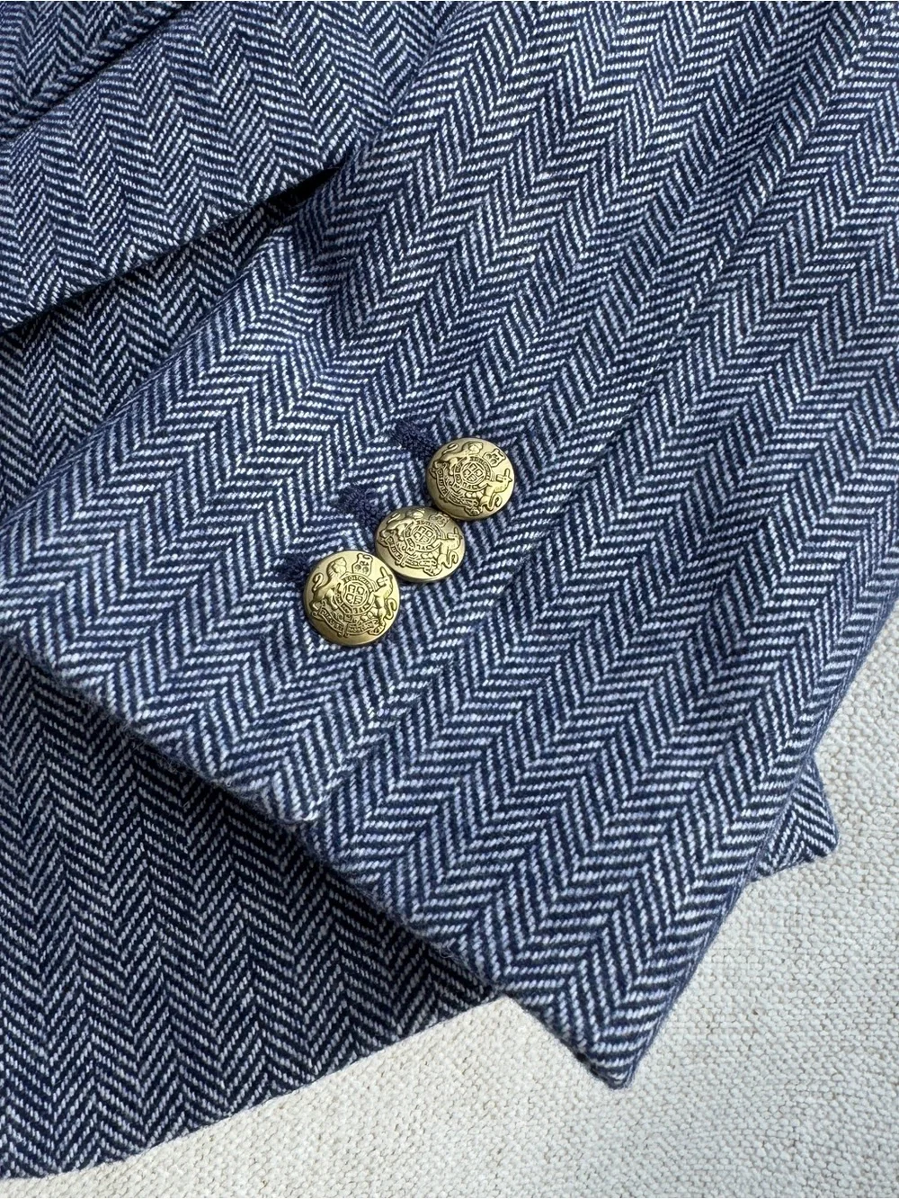 J Crew women's Herringbone wool-blend schoolboy blazer long sleeve size 4 blue